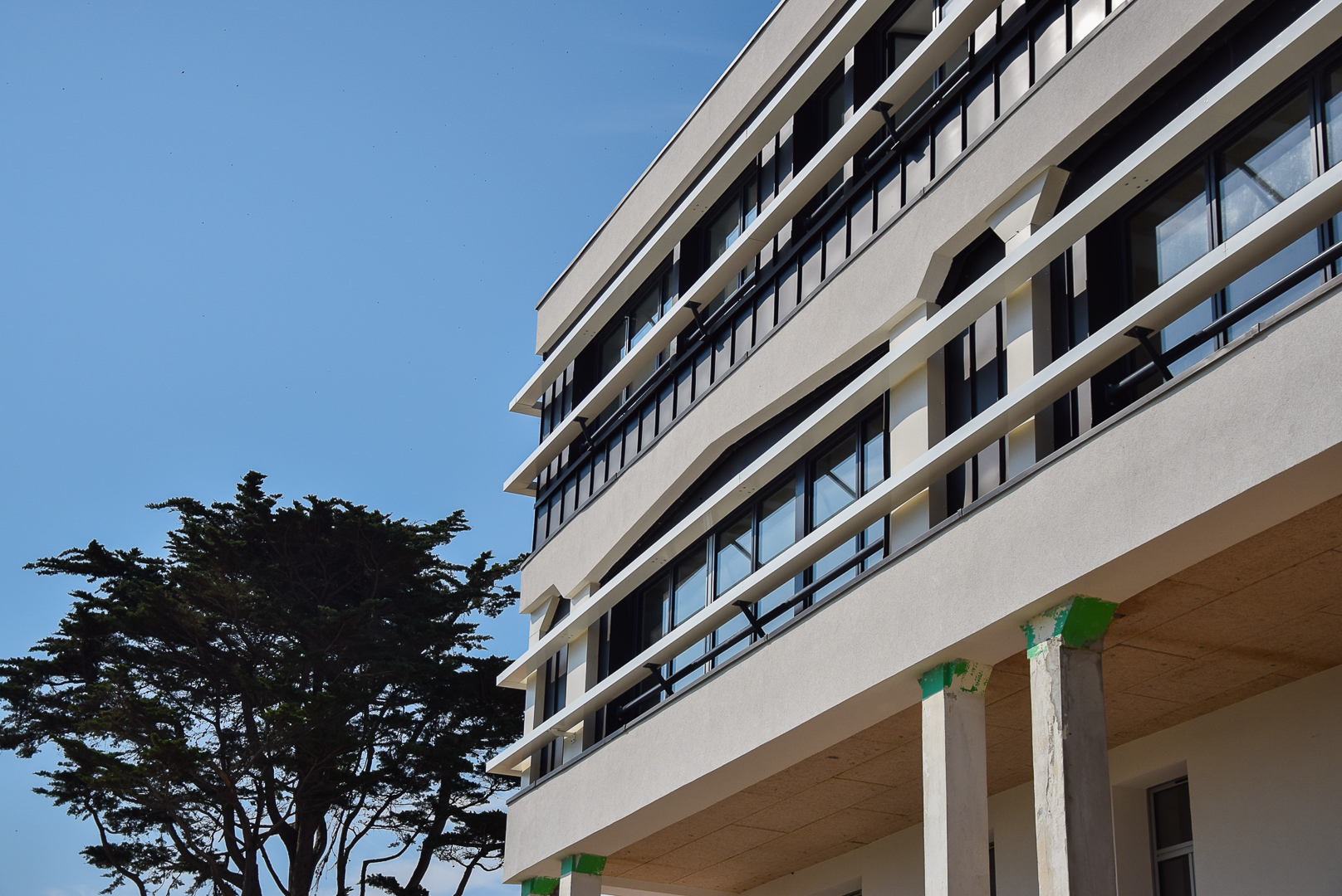 KOBAN architectes_Guillaume Lenfant architecte_Rehabilitation Campus Blue Valley du Laber_station biologique_Roscoff 2